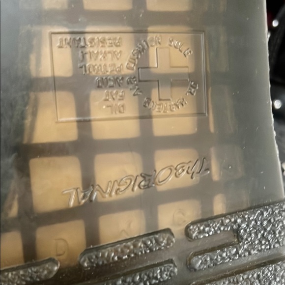 Dr Martens Studded Black Boots Women’s 9 - Picture 8 of 8